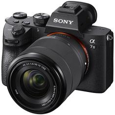 Sony Câmera de lente intercambiável sem espelho com moldura completa a7 III (ILCEM3K/B) com lente de 28-70 mm com LCD de 3 polegadas, Preto