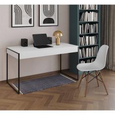 Mesa de Escritório Industrial Malta Branca 137x53cm Base Ferro Preto com 1 Cadeira Branca Eames Eiff