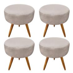 Kit 4 Puffs Banqueta Redonda Veludo Pés Palito Castanho Bege