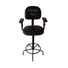 Cadeira secretaria  caixa alta com braço de regulagem de altura  - a gás - base de ferro fixa - corano preto