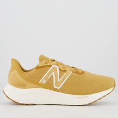Tênis New Balance Fresh Foam Arishiv4 Feminino Marrom e Branco-Feminino