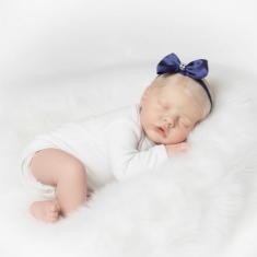 Bebê Reborn Menina Realista Feita à Mão - Mundo Azul e Rosa