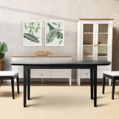 Mesa Oval 4 Lugares 1,4m Tampo Vidro e MDF Tiê CabeCasa MadeiraMadeira Preto