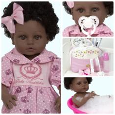 Boneca Estilo Reborn 52cm Menina Morena + 20 Itens Bolsa - Cegonha Reb