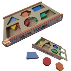 Brinquedo pedagógico educativo madeira passa figuras premium