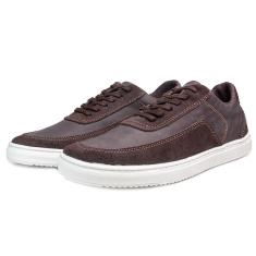 Tênis Casual M&D Store Com Detalhes De Recortes Em Seu Cabedal