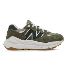 Tênis New Balance 5740