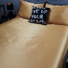 Lençol Com Elástico Solteiro Cetim Dourado Mais 1 Fronha - Textilfama,