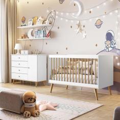 Quarto de Bebê Lígia Berço 3 em 1 com Grades de Madeira Cômoda 4 Gavetas Infantil com Porta Branco Fosco Carolina Baby