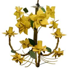 Lustre Artesanal para Varanda Rustico de Ferro Com Flores 03 Bocas