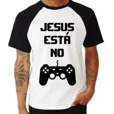 Camiseta Raglan Jesus está no controle - Foca na Moda, Branco, Preto, 