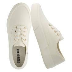 CUSHIONAIRE Tênis feminino Freshman Canvas Lace-Up com espuma viscoelástica, larguras disponíveis | Sapatos de caminhada casuais, leves e confortáveis, Tela branca, 35