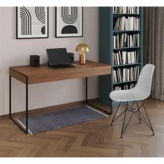 Escrivaninha Industrial Escritório Malta Amêndoa 137X53Cm Com 1 Cadeira Branca Base Fer Cor: Amendoa