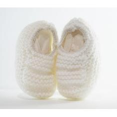 Sapatinho de Bebê de Tricô Branco - 0 a 3 meses