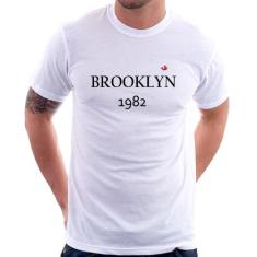 Camiseta Brooklyn 1982 - Foca na Moda, Branco, G