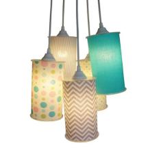 Lustre Pendente Cacho 5 Cúpulas Cilíndricas Revestidas com Tecidos Che