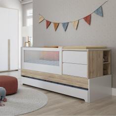 Berço Multifuncional com Cama Auxiliar Cômoda 2 Gavetas 2 Nichos Regulagem de Estrado Sol e Mar Accesso Móbile Branco acetinado com carvalho treviso