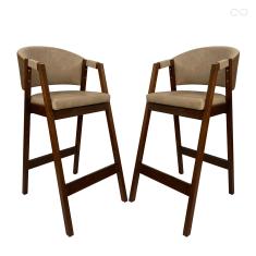 Kit 2 Banquetas Alta de Madeira Maciça Capuccino Ravena com Encosto Sintético Marrom Bege CCS