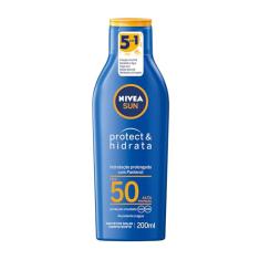 NIVEA SUN Protetor Solar Protect & Hidrata FPS 50 200ml - Com toque seco, rápida absorção e resistente à água, esse protetor solar oferece altíssima proteção ao sol e promove hidratação à pele