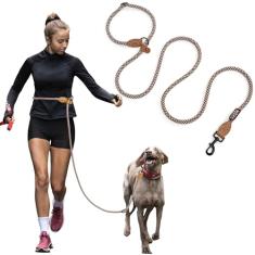 Mile High Life Coleira para cães com mãos livres, correia de cintura transversal com conexão de couro legítimo, guia deslizante ajustável multifuncional para passear com cães e correr (marrom, 2,5 m)