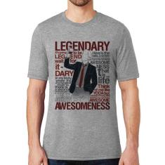 Camiseta Legendary Awesomeness - Foca Na Moda