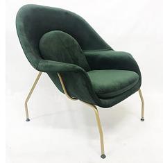 Poltrona Womb Chair Tecido Veludo Verde Militar base cor Mostarda - Poltronas do Sul