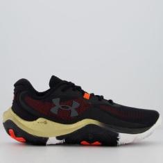 Tênis Under Armour Buzzer 2 Preto e Dourado-Masculino