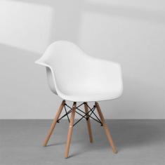 Cadeira Eiffel com Braço Base Madeira - Branco - Abra Casa, Branco, 1 