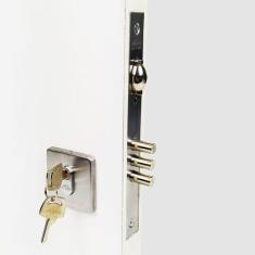 Fechadura AROUCA Trinco Rolete Pivotante Quadrada 3 Pinos Segurança Es