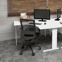 Escrivaninha p/ Escritório em L 135cm x 60cm Pés metal F5 - F5 Office 