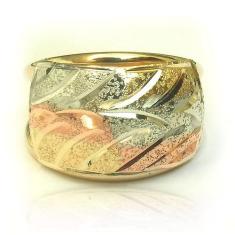 Anel em Ouro Branco, Rose e Amarelo 18k Marola, 26