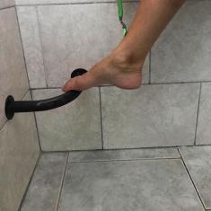 Barra De Apoio De Banheiro Para Lavar Os Pés Depilar - Genus Móveis