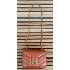 Bolsa feminina pequena de lado ombro e transversal alça corrente - SLE