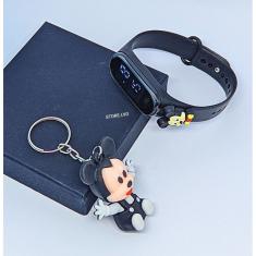 Kit Relógio Infantil Digital Led Bracelete Silicone + Chaveiro Mini Boneco 3D Emborrachado Super Heróis Lilo Stitch