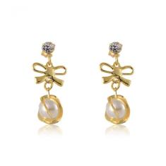 Brinco De Pérola Trabalhada Com Zircônia E Laço Folheado [f027]