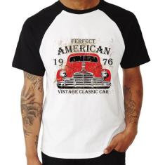 Camiseta Raglan Vintage Classic Car - Foca na Moda, Branco, Preto, G