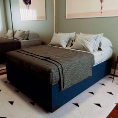 Cama Box Baú Queen Azul com Colchão Guldi Dream Mola Ensacada (30x158x198) e 2 Travesseiros Guldi Soft Nasa Cinza e Branco