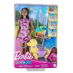Boneca Barbie - Life in the City - Passeio com o Cachorrinho MATTEL