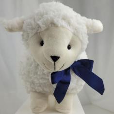 Ovelhinha de Pelúcia/Decoração Quarto do Bebê/Para Menino e Menina - X