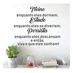 Adesivo De Parede Frase Motivacional Treine Estude 70x 60cm