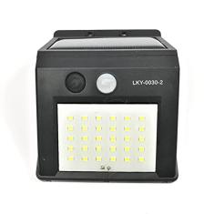 Arandela Com 30 LEDs C/Sensor de Movimento Recarga Solar