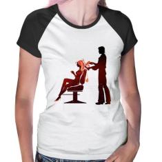 Baby Look Raglan Cabeleireiro - Foca na Moda, Branco, Preto, P