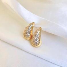 Brinco Gota Cravejado