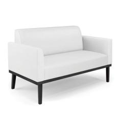 Sofá Namoradeira Base De Madeira Fixa Preto Marisa material sintético 