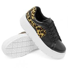 Tênis Casual em Couro Feminino com Detalhe Lateral e Sola Plataforma L