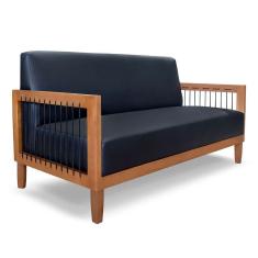 sofá 2 lugares elisabeth revestimento sintético preto e madeira