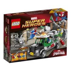 LEGO Super Heroes - 76015 - O Caminhao de Assalto de Doc Ock