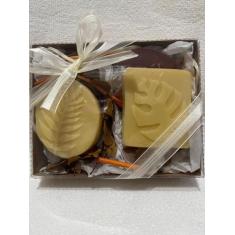 Kit 2 Sabonete Vegetal Erva Doce e Semente Uva Presente 180g - Likare 