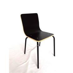 Cadeira Infantil 56x40x34cm Bê a Bá Preto