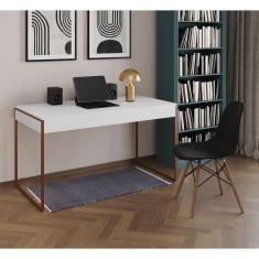 Mesa De Escritório Industrial Malta Branca 137X53Cm Base Cobre Com 1 Cadeira Preta Made Cor: Branco